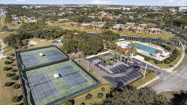 1101 11TH Way, West Palm Beach, FL 33407