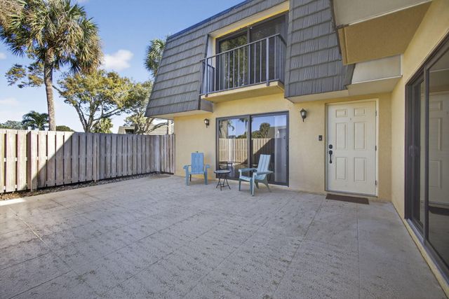 1101 11TH Way, West Palm Beach, FL 33407