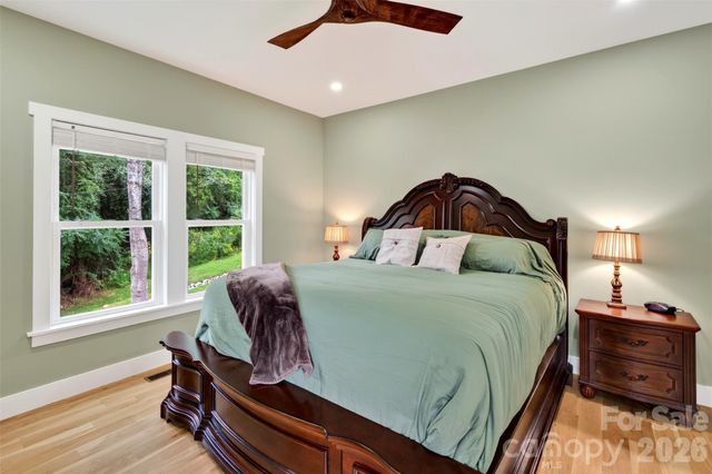 310 Magnolia Ridge Road, Swannanoa, NC 28778