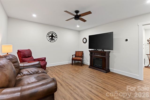 310 Magnolia Ridge Road, Swannanoa, NC 28778