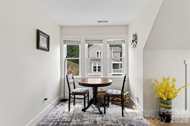 310 Magnolia Ridge Road, Swannanoa, NC 28778
