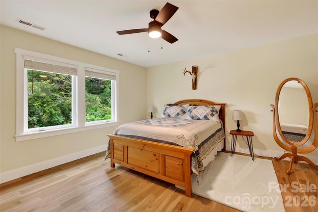 310 Magnolia Ridge Road, Swannanoa, NC 28778