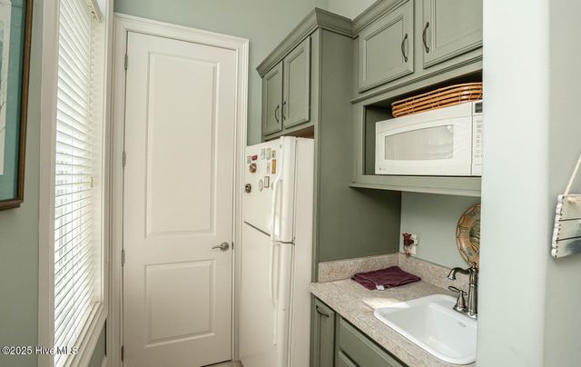 6601 Annesbrook Place SW, Ocean Isle Beach, NC 28469