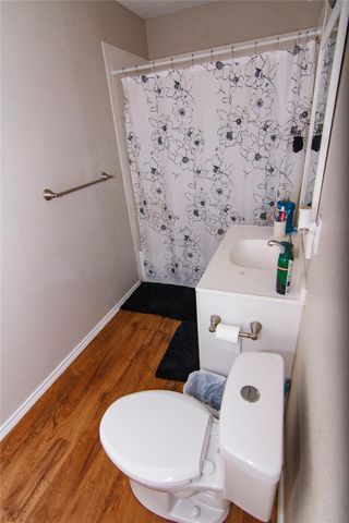 200 E Keanahalululu LN R, Bastrop, TX 78602