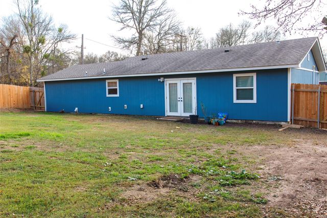 200 E Keanahalululu LN R, Bastrop, TX 78602