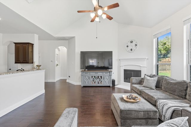 632 Grisham Drive, Fate, TX 75087