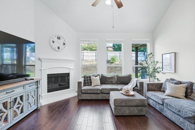 632 Grisham Drive, Fate, TX 75087