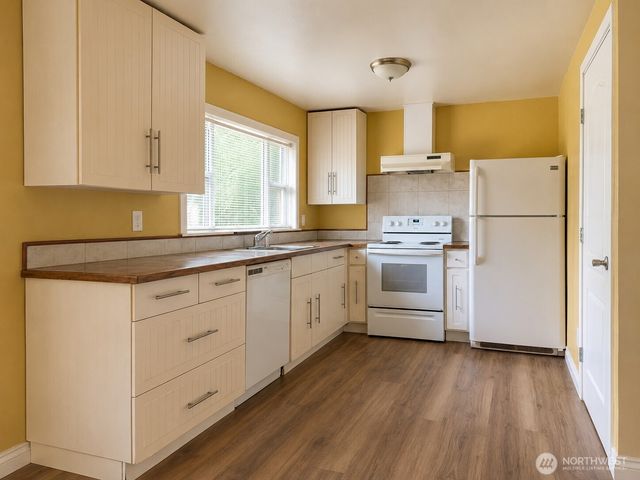 821 Gregory Way SE, Olympia, WA 98513