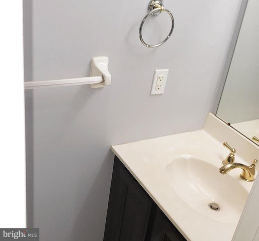 6 HALSTEAD PLACE, Princeton, NJ 08540