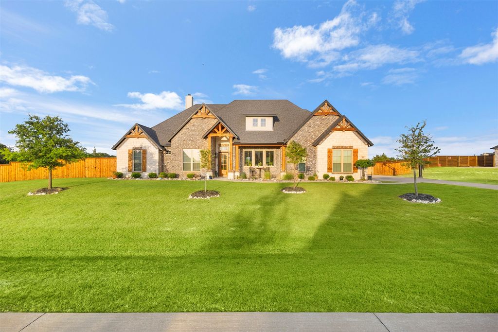 161 Adkins Trail, Waxahachie, TX 75167