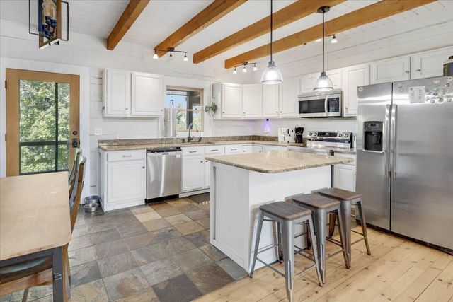 4067 Busters Run, Ooltewah, TN 37363