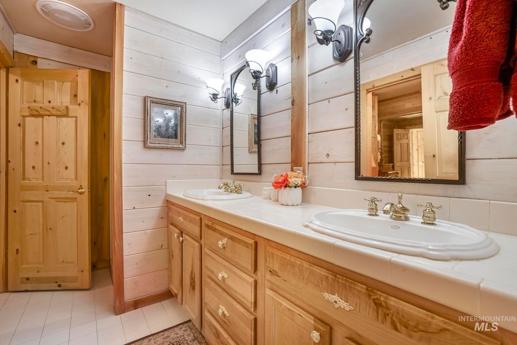 203 N Brush Road, Fairfield, ID 83327 photo 21