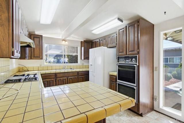 75 E Naples Street, Chula Vista, CA 91911