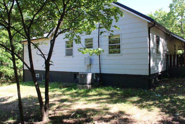 121 E Lynnwood Drive, Diamond City, AR 72630