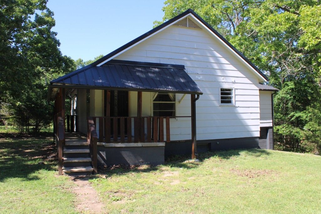 121 E Lynnwood Drive, Diamond City, AR 72630