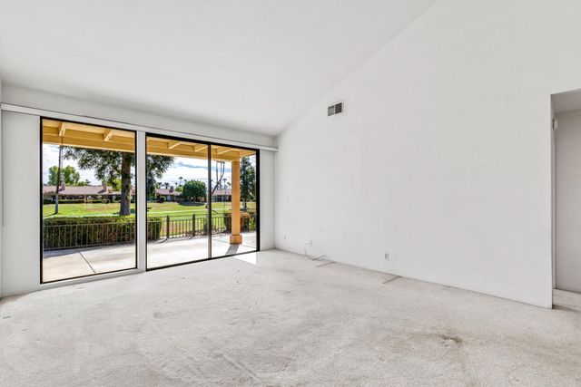 250 Serena Drive, Palm Desert, CA 92260