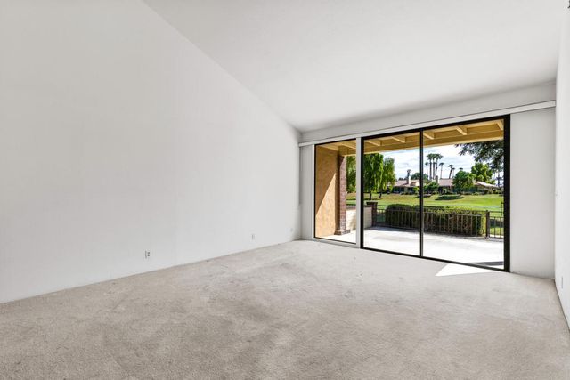 250 Serena Drive, Palm Desert, CA 92260