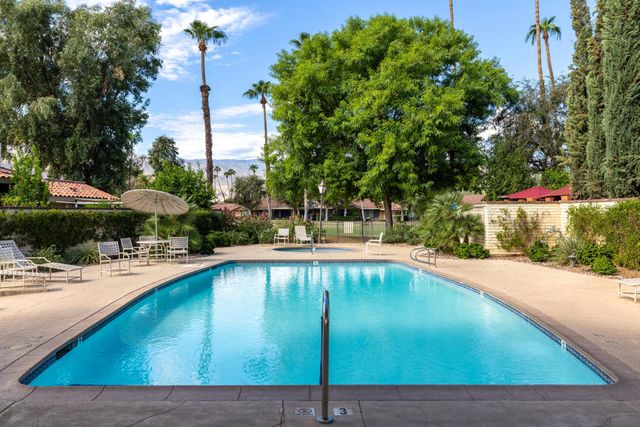 250 Serena Drive, Palm Desert, CA 92260