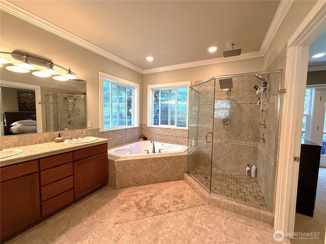 18210 Homeview Drive, Edmonds, WA 98026