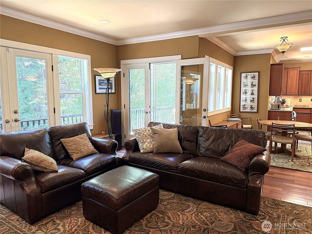 18210 Homeview Drive, Edmonds, WA 98026