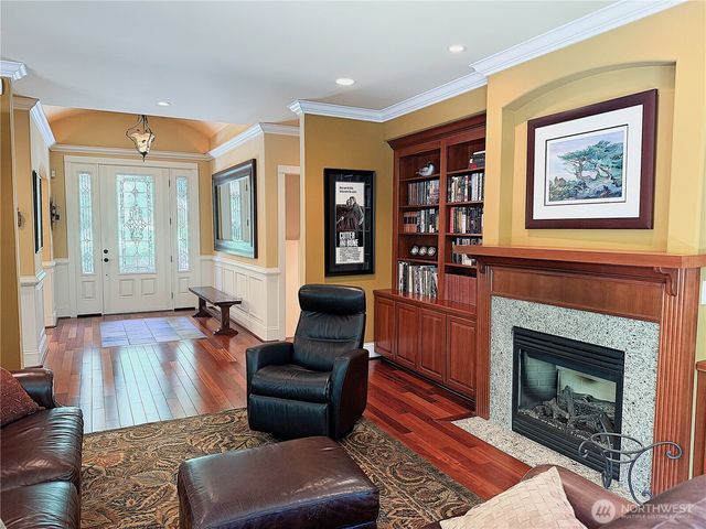 18210 Homeview Drive, Edmonds, WA 98026