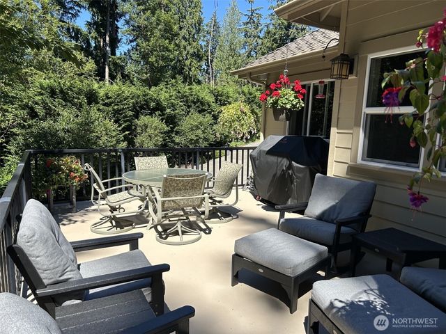 18210 Homeview Drive, Edmonds, WA 98026