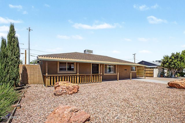 11118 W IOWA Avenue, Youngtown, AZ 85363
