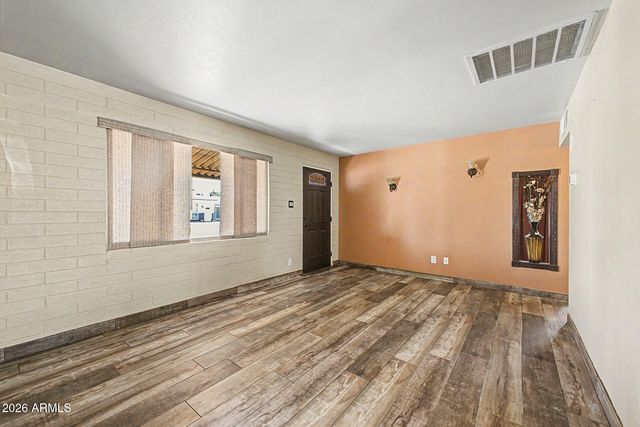 11118 W IOWA Avenue, Youngtown, AZ 85363