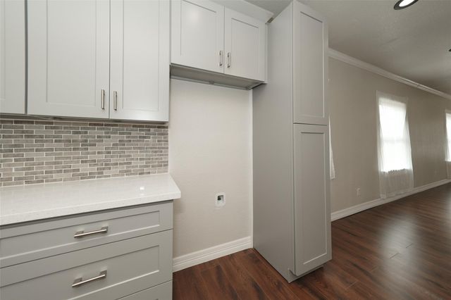 9305 Kentshire Drive, Houston, TX 77078