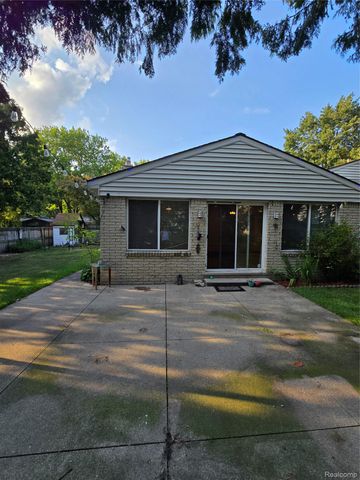 2310 Cumberland Drive, Troy, MI 48085