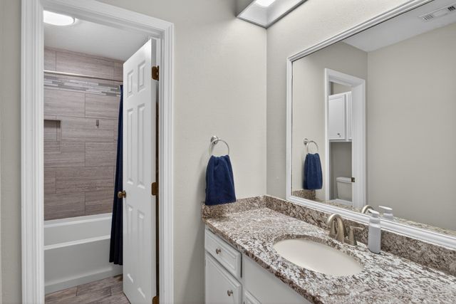 105 Wellington Cir., Hattiesburg, MS 39402