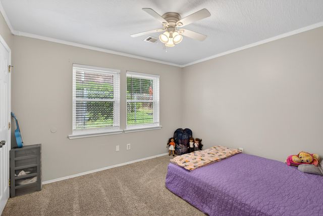 105 Wellington Cir., Hattiesburg, MS 39402