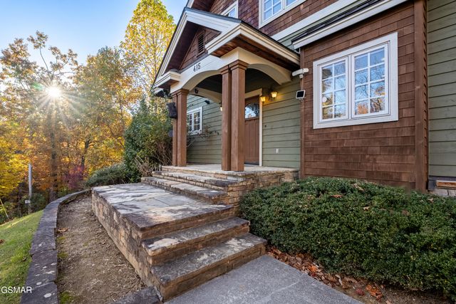 415 Matterhorn Drive, Gatlinburg, TN 37738