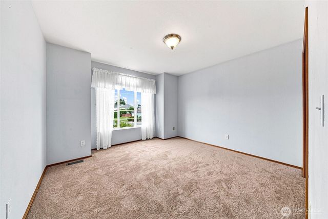 3060 Link Avenue, Enumclaw, WA 98022