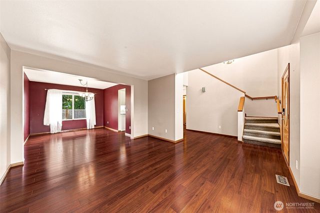 3060 Link Avenue, Enumclaw, WA 98022