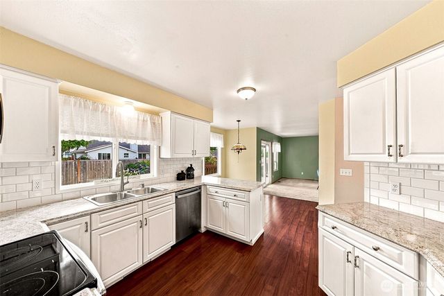 3060 Link Avenue, Enumclaw, WA 98022