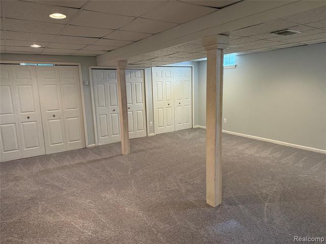 420 Stratford Road, Ferndale, MI 48220