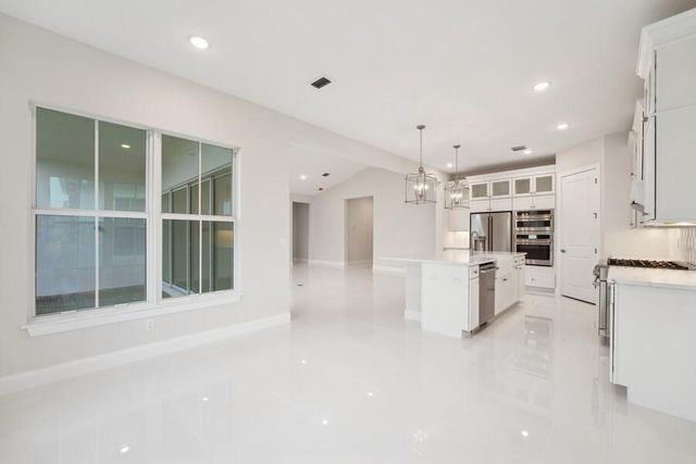 10209 NW Field Flower Trail 231, Port St Lucie, FL 34987