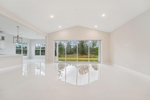 10209 NW Field Flower Trail 231, Port St Lucie, FL 34987