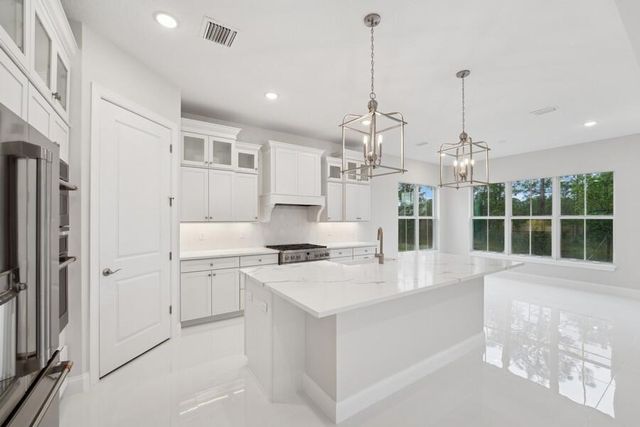 10209 NW Field Flower Trail 231, Port St Lucie, FL 34987