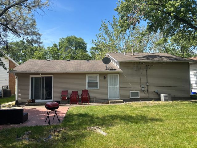 2716 Larkspur Lane, Hazel Crest, IL 60429