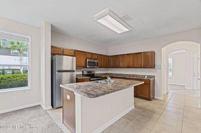 625 OAKLEAF PLANTATION Parkway 1218, Orange Park, FL 32065