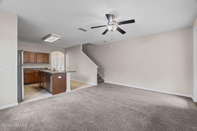 625 OAKLEAF PLANTATION Parkway 1218, Orange Park, FL 32065