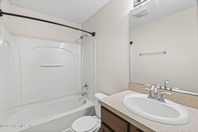 625 OAKLEAF PLANTATION Parkway 1218, Orange Park, FL 32065