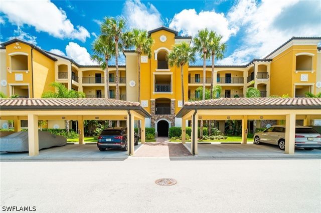 9596 Trevi CT 5426, Naples, FL 34113