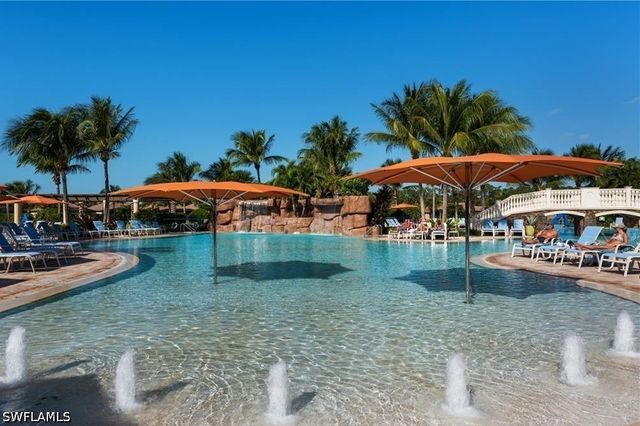 9596 Trevi CT 5426, Naples, FL 34113