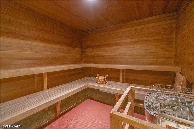 9596 Trevi CT 5426, Naples, FL 34113