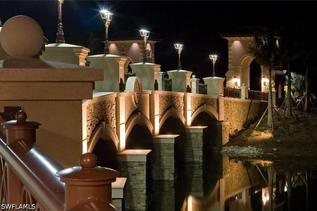 9596 Trevi CT 5426, Naples, FL 34113