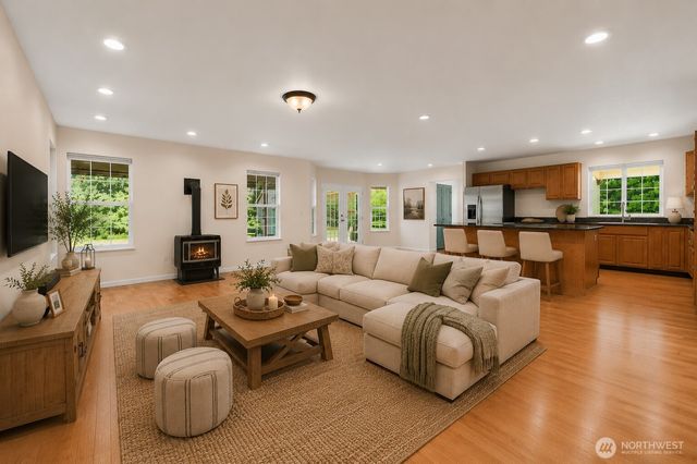 19733 147th Avenue SE, Yelm, WA 98597