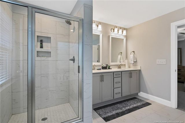 88 Spruce Hollow Circle, Spring Lake, NC 28390